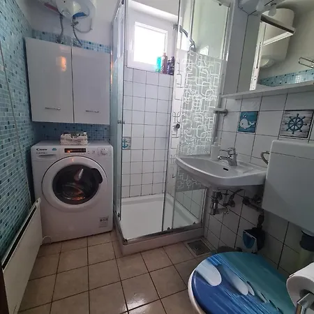 Apartman Daly *